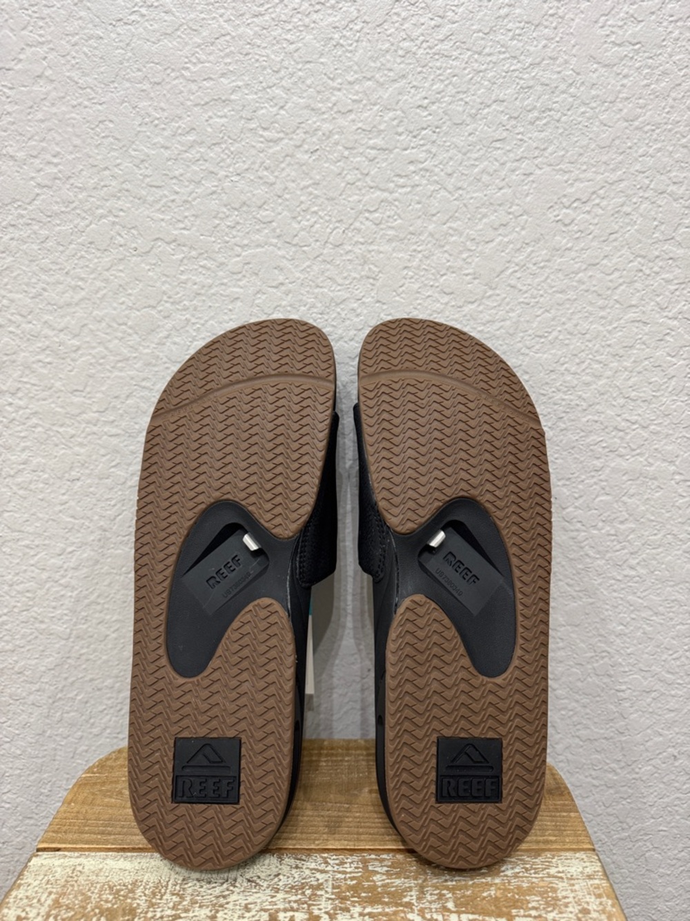 Reef Fanning With Bottle Opener Men’s Slide sandals NEW Size 13 - Picture 6 of 6